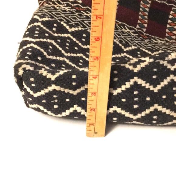 Boho rustic shoulder bag tassels decor magnetic - Picture 10 of 10